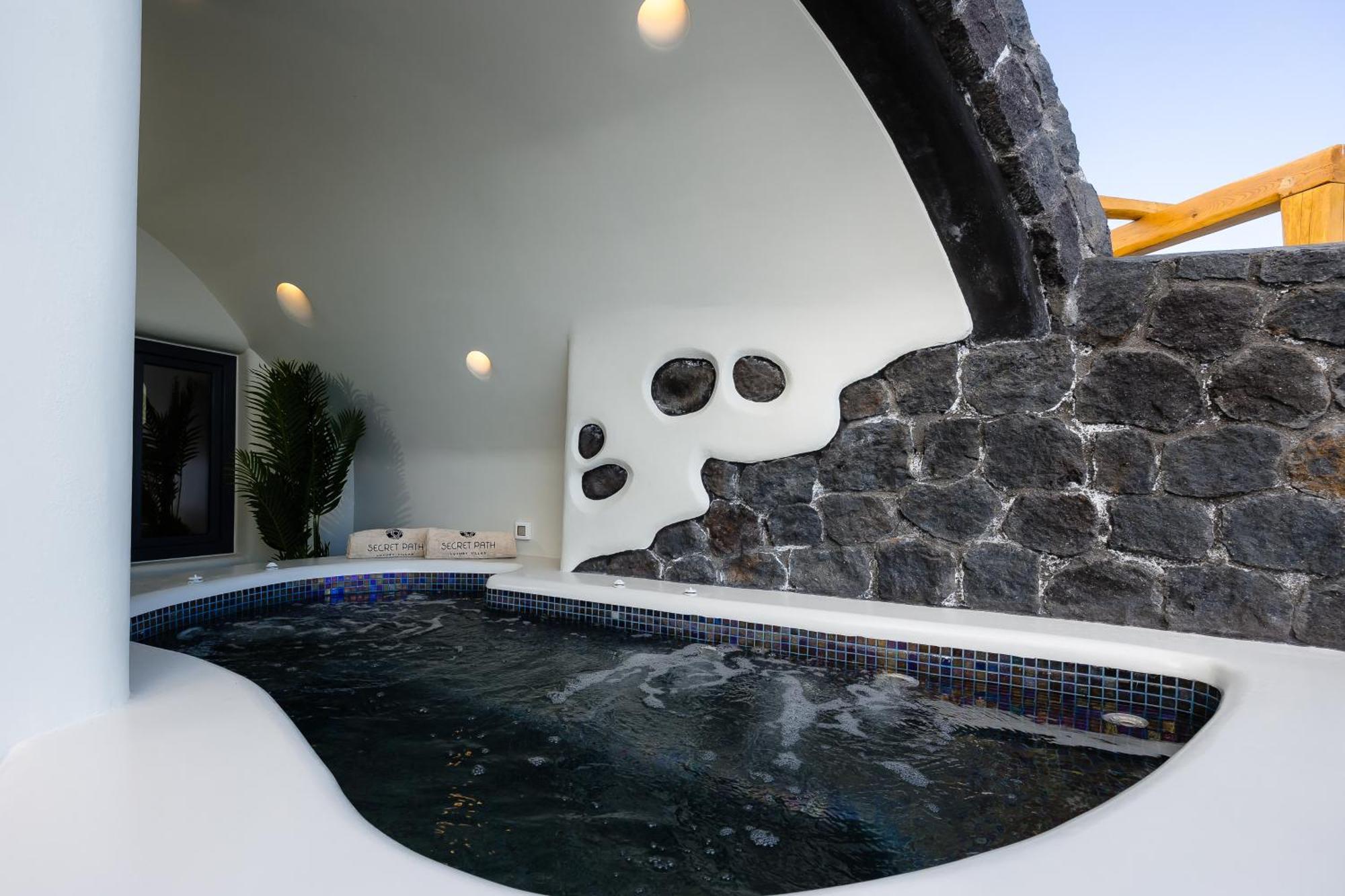 Secret Path Luxury Villas イメロヴィグリ エクステリア 写真
