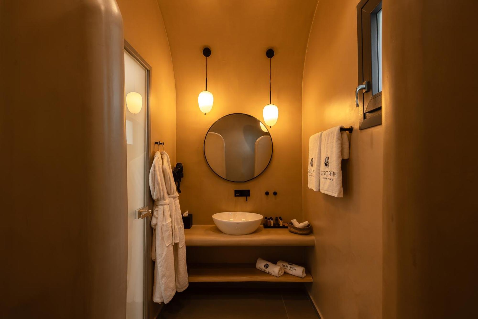 Secret Path Luxury Villas イメロヴィグリ エクステリア 写真